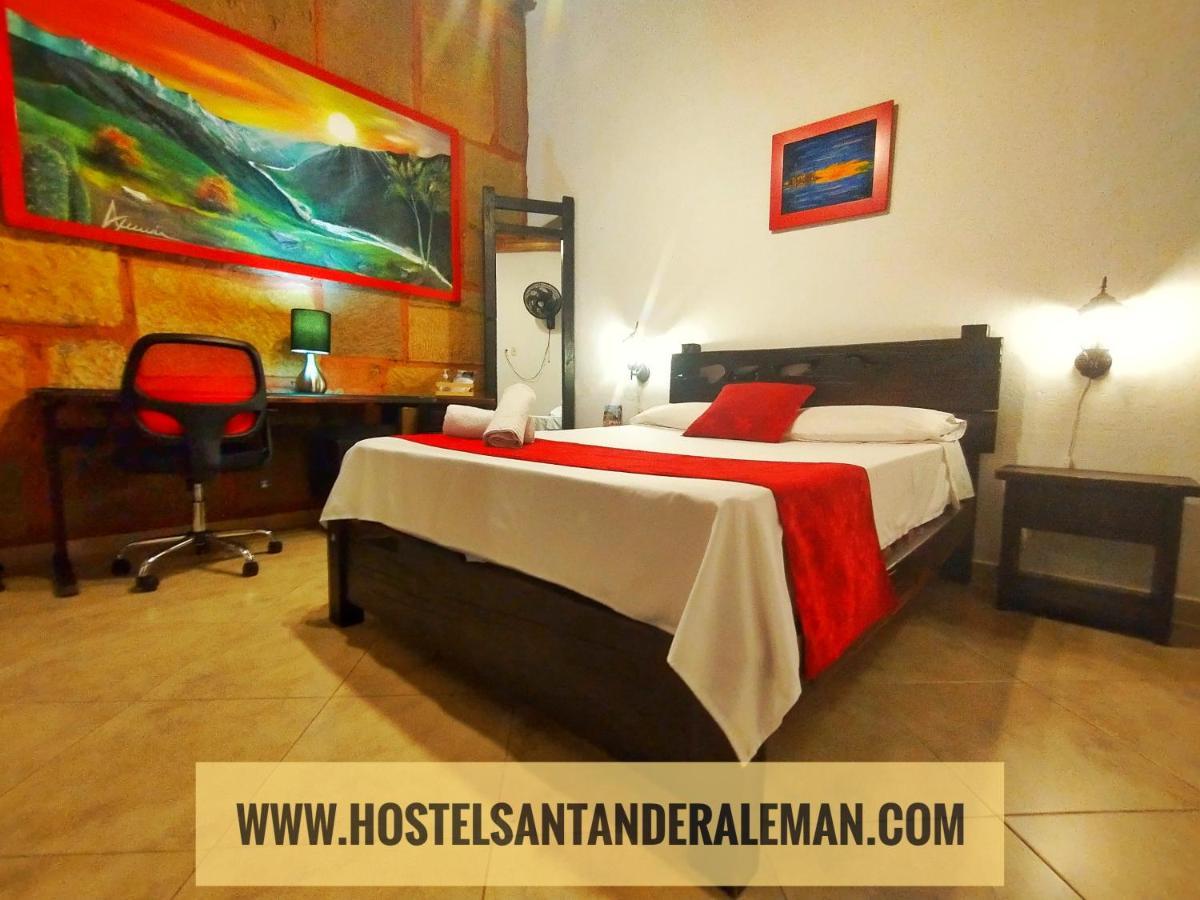 Santander Aleman Hostel Сан-Хиль Экстерьер фото
