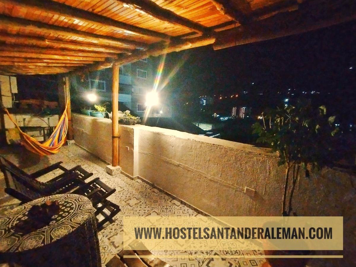 Santander Aleman Hostel Сан-Хиль Экстерьер фото