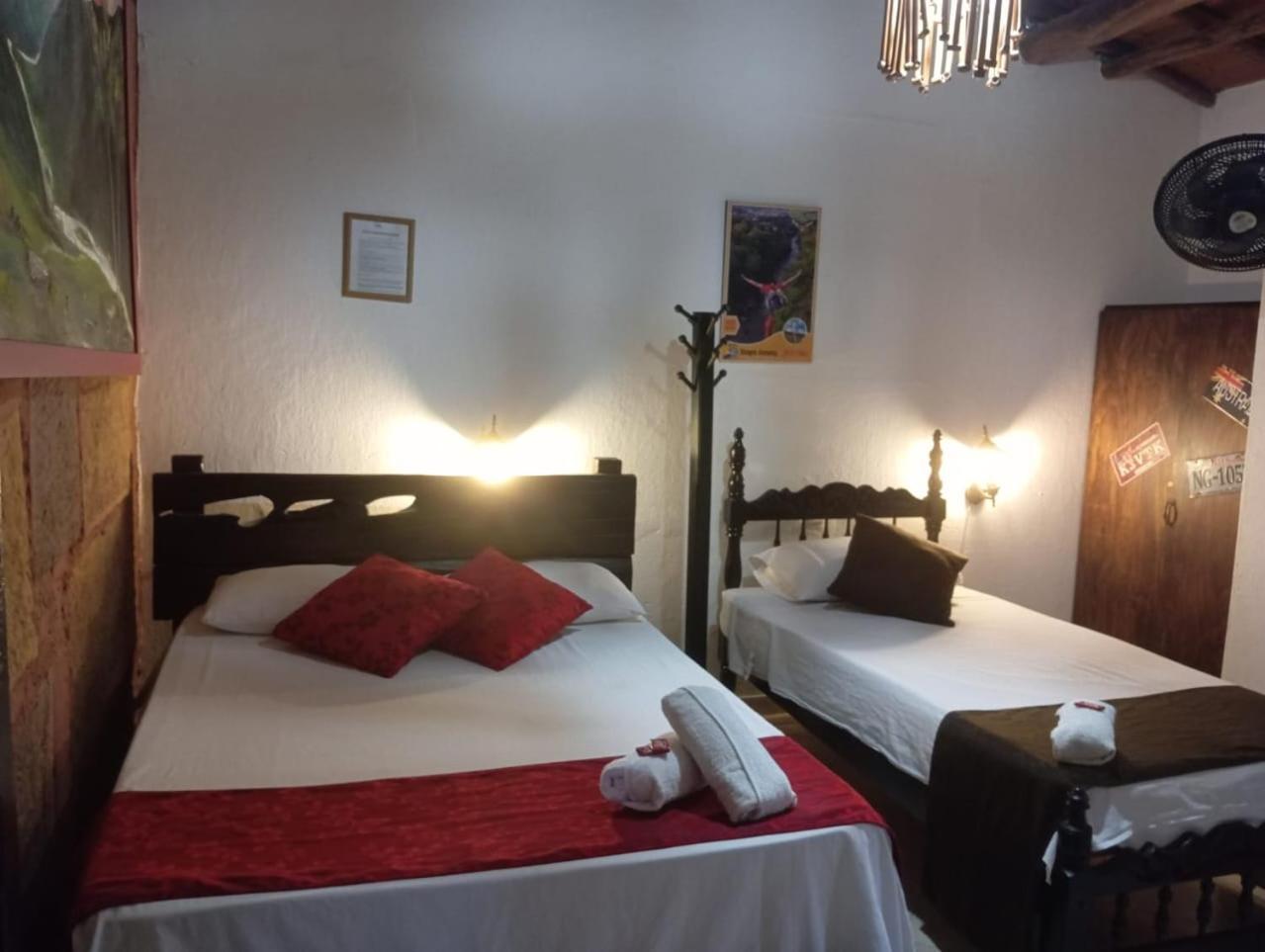 Santander Aleman Hostel Сан-Хиль Экстерьер фото