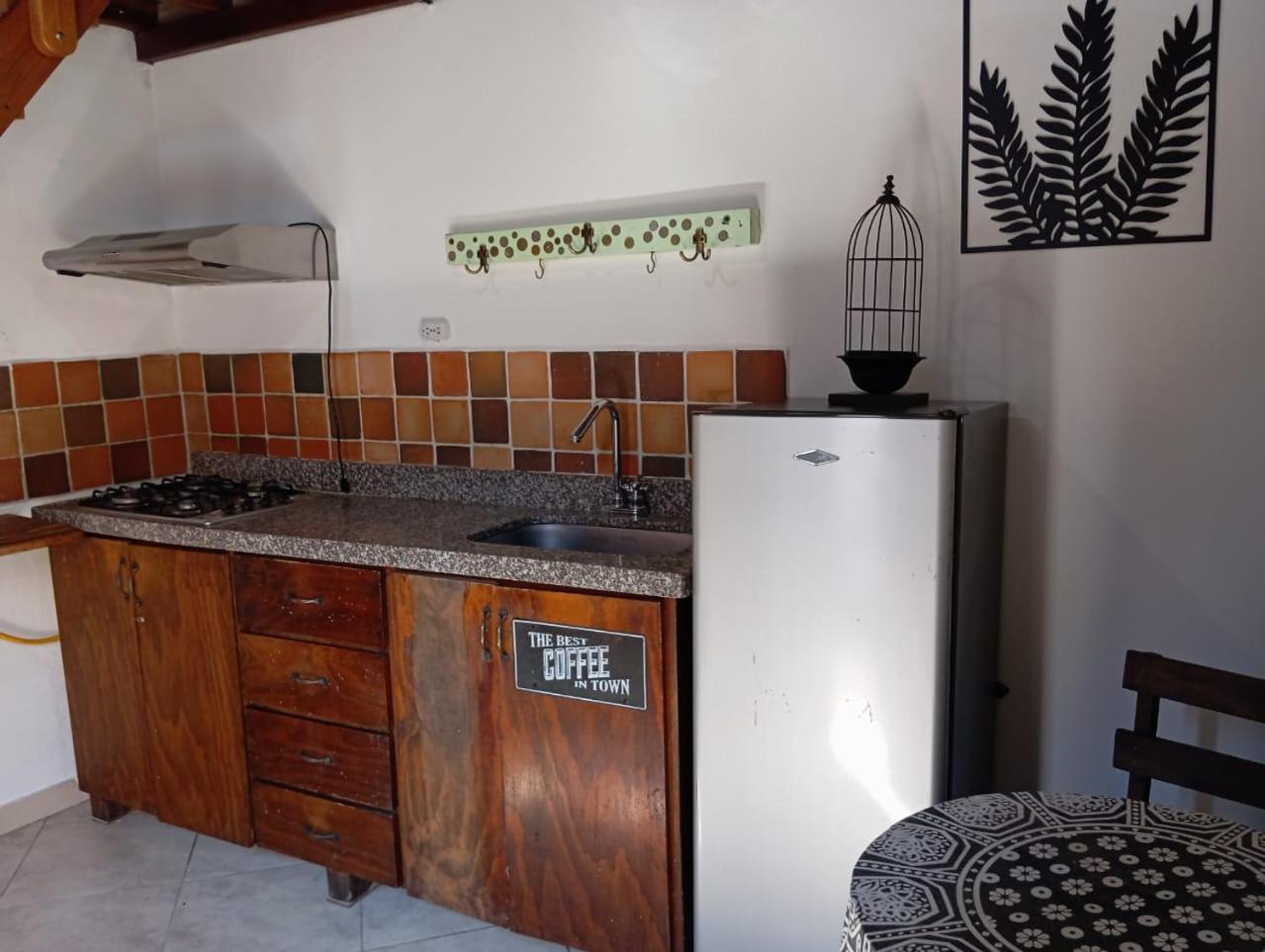 Santander Aleman Hostel Сан-Хиль Экстерьер фото