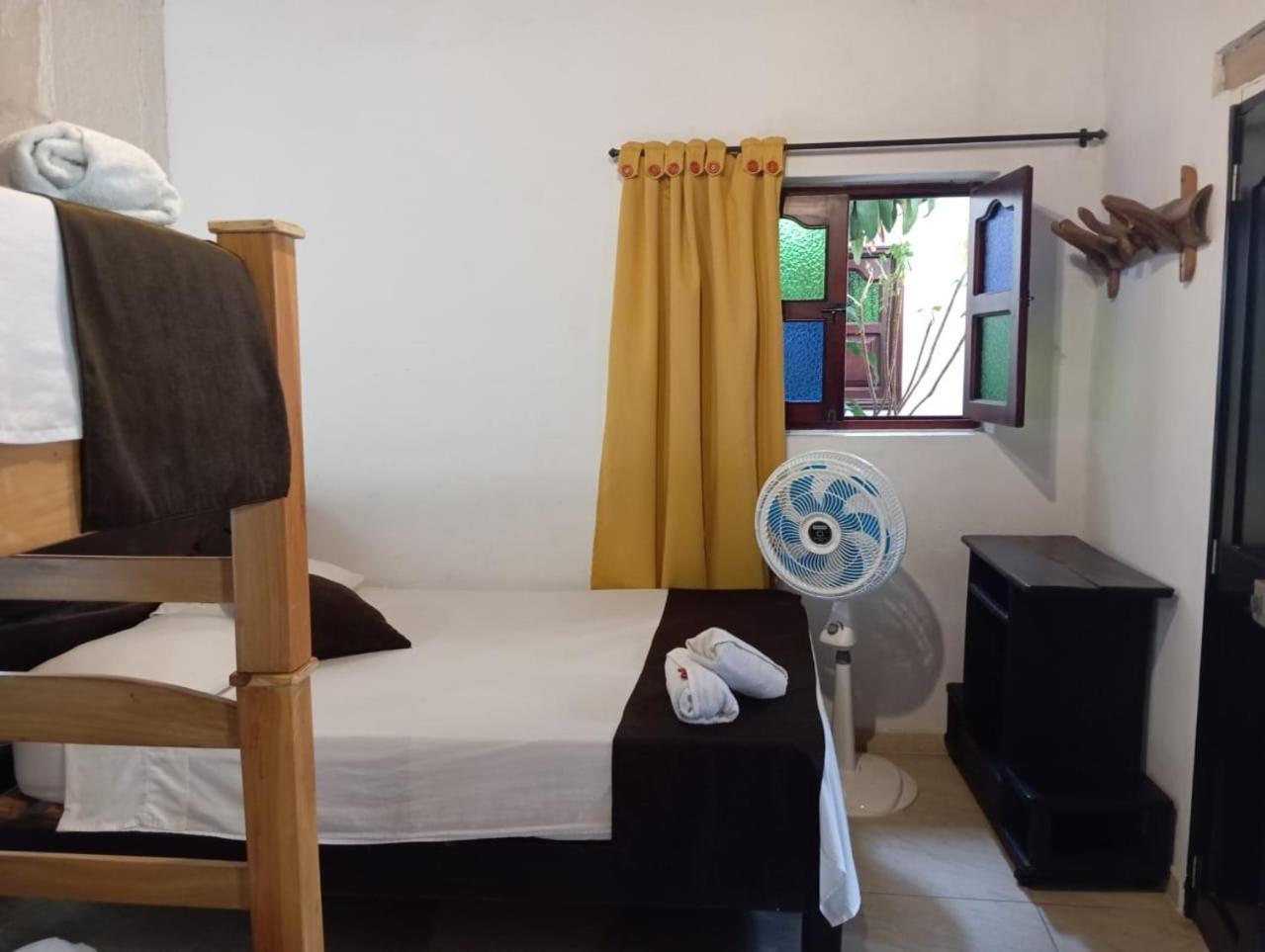 Santander Aleman Hostel Сан-Хиль Экстерьер фото